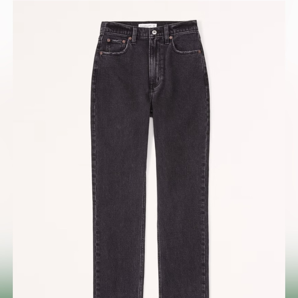 Abercrombie Curve Love Ultra High Rise Ankle Straight Jean